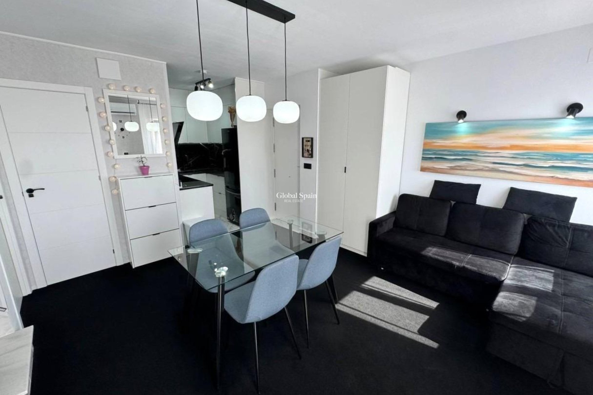 Resale - HOUSE -
TORREVIEJA - Carrefour