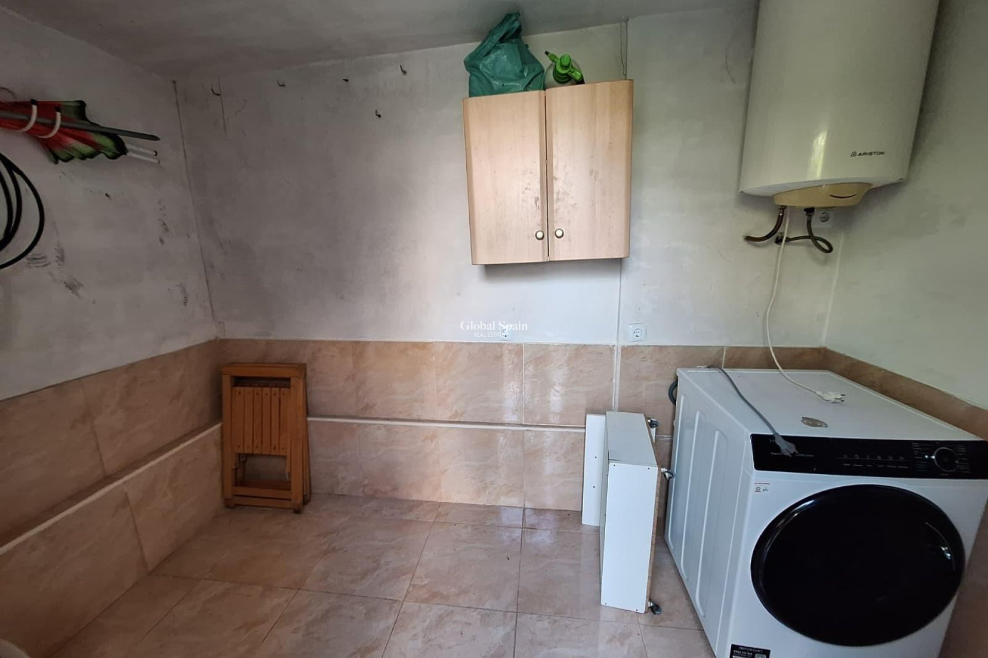 Resale - HOUSE -
TORREVIEJA - Carrefour