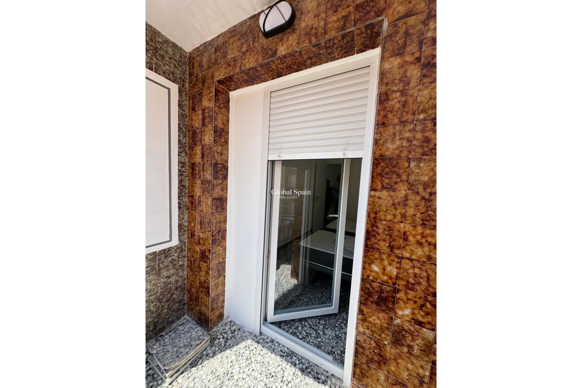 Resale - HOUSE -
TORREVIEJA - Center