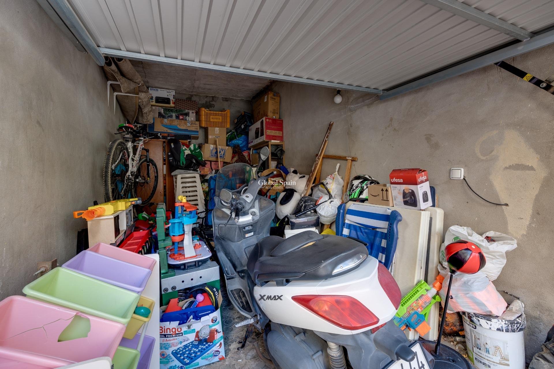 Resale - HOUSE -
TORREVIEJA - Center