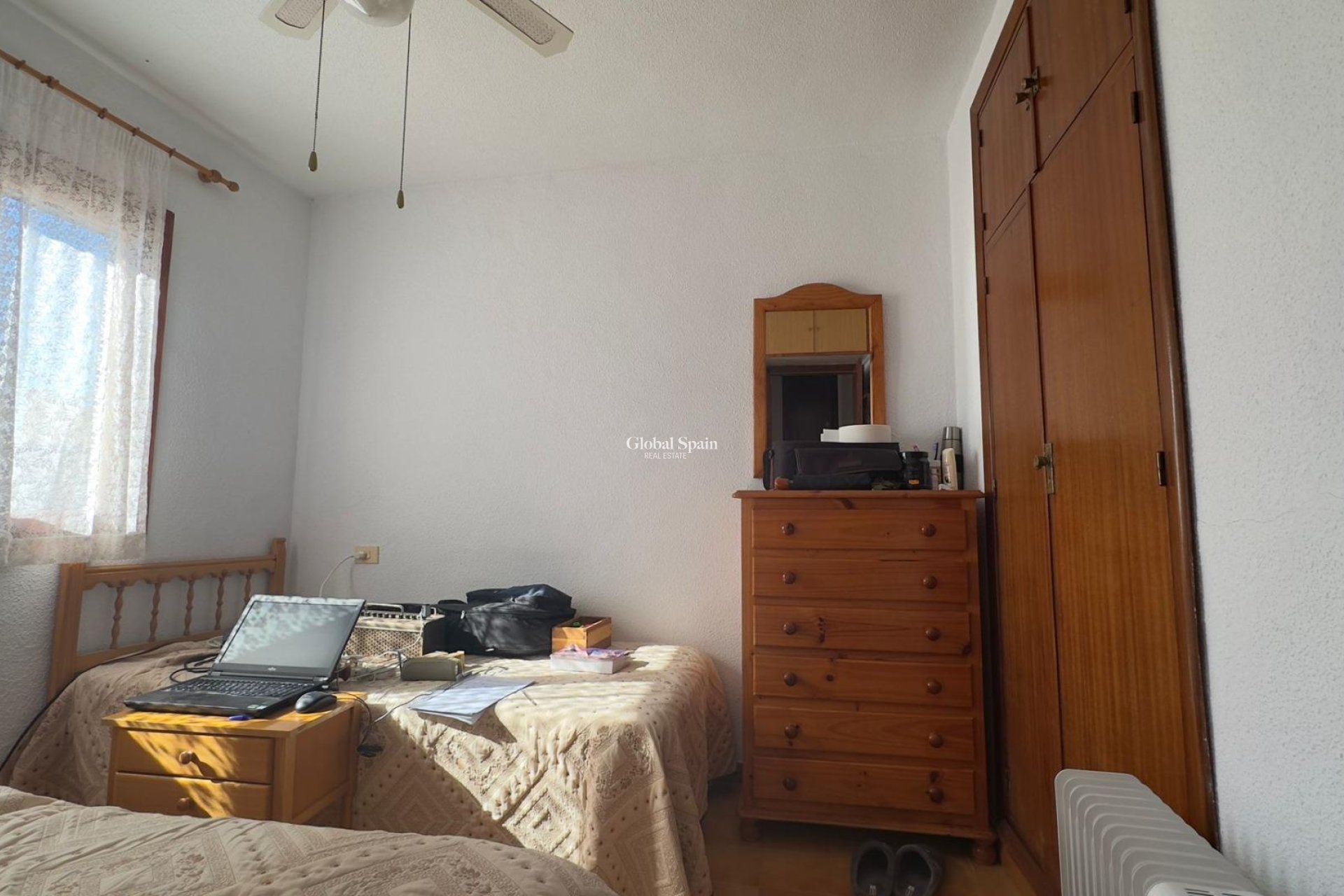 Resale - HOUSE -
TORREVIEJA - Center