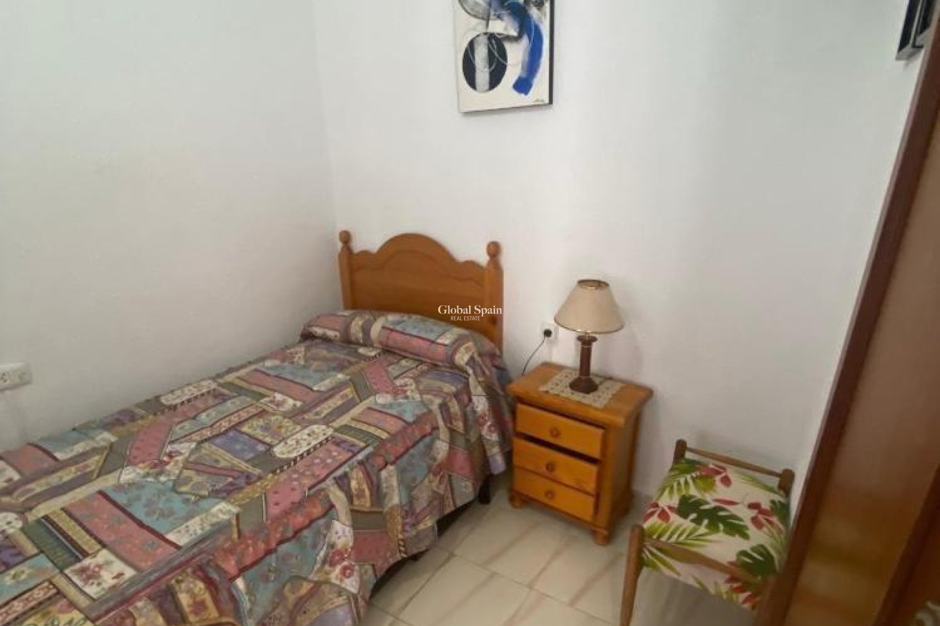 Resale - HOUSE -
TORREVIEJA - Center