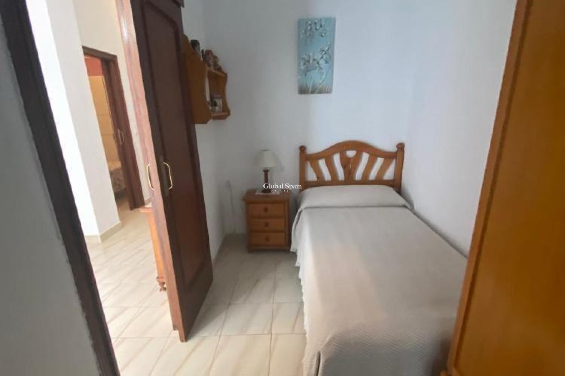 Resale - HOUSE -
TORREVIEJA - Center