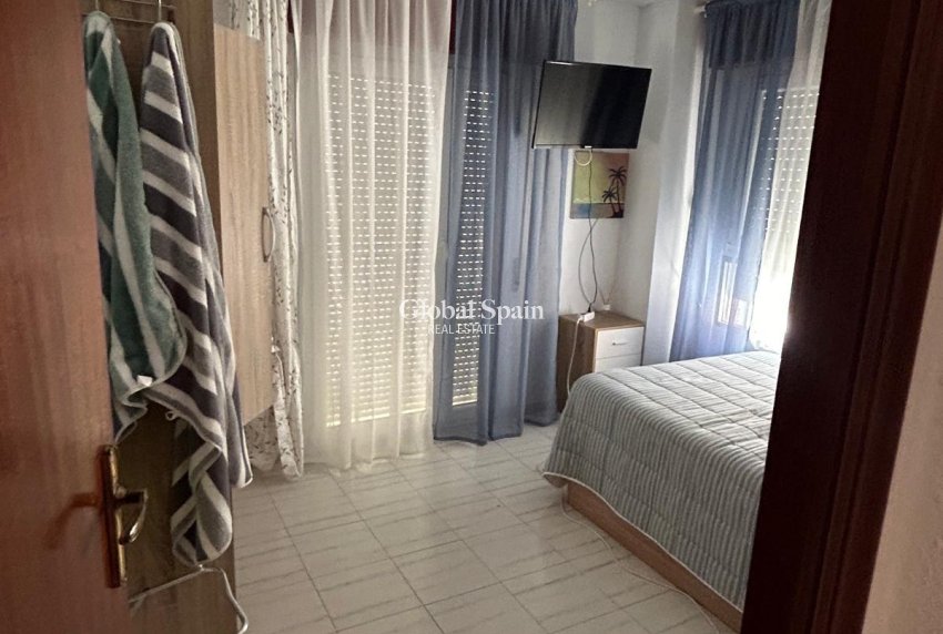 Resale - HOUSE -
TORREVIEJA - Center