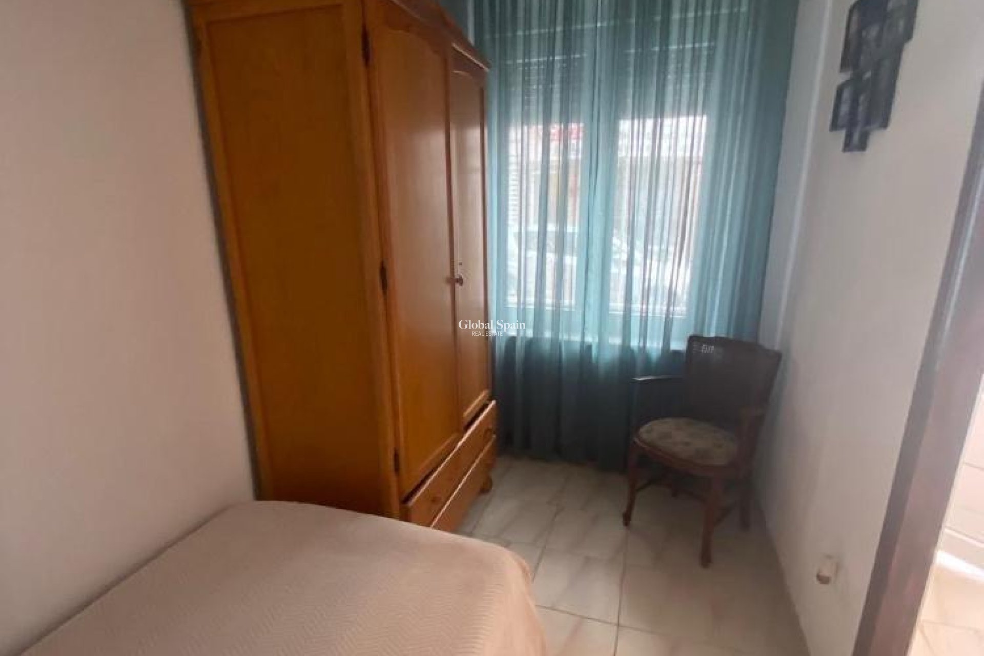 Resale - HOUSE -
TORREVIEJA - Center