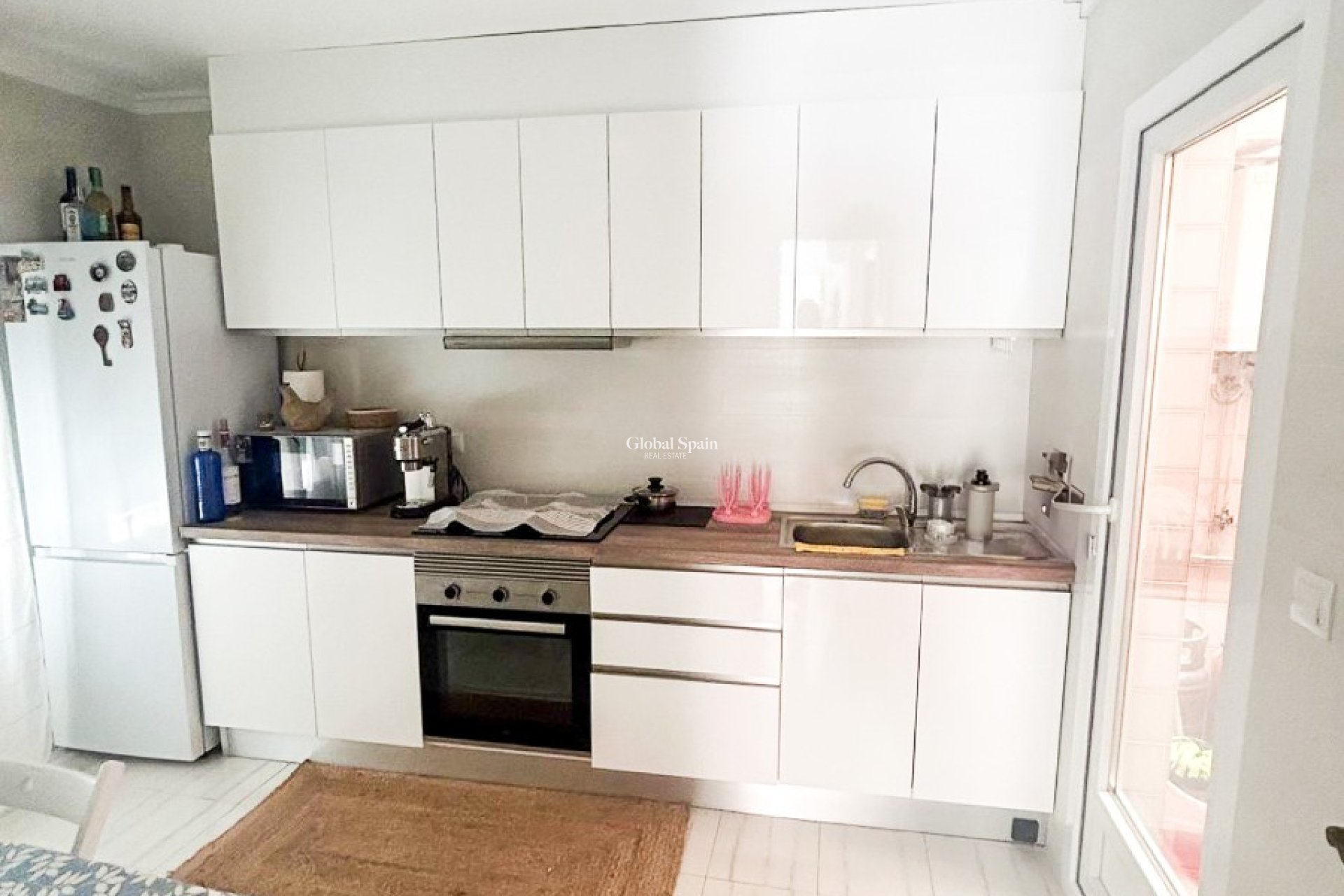 Resale - HOUSE -
TORREVIEJA - Center