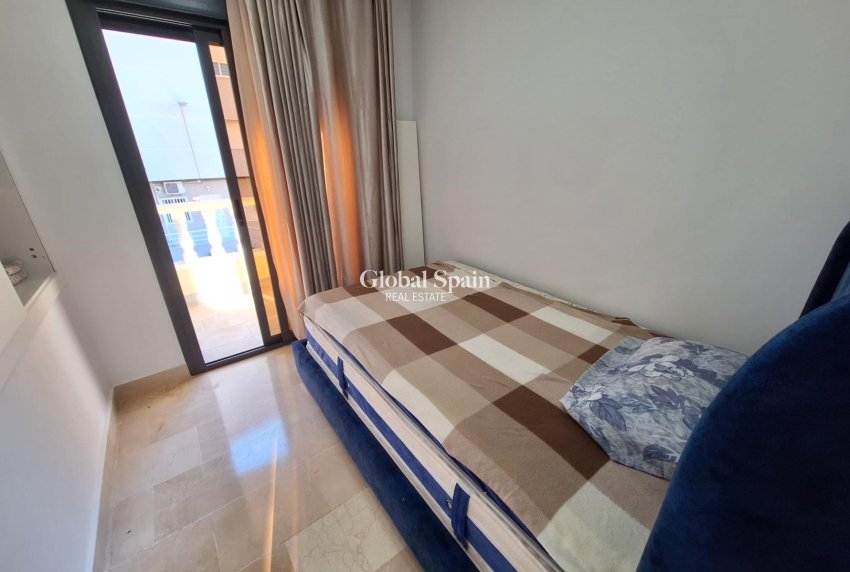 Resale - HOUSE -
TORREVIEJA - Center