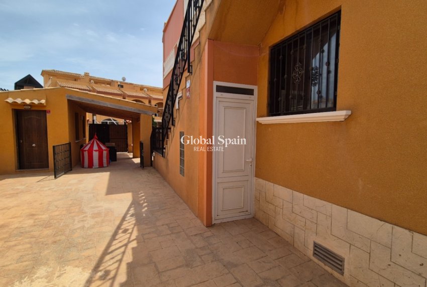 Resale - HOUSE -
TORREVIEJA - Costa Blanca Sur