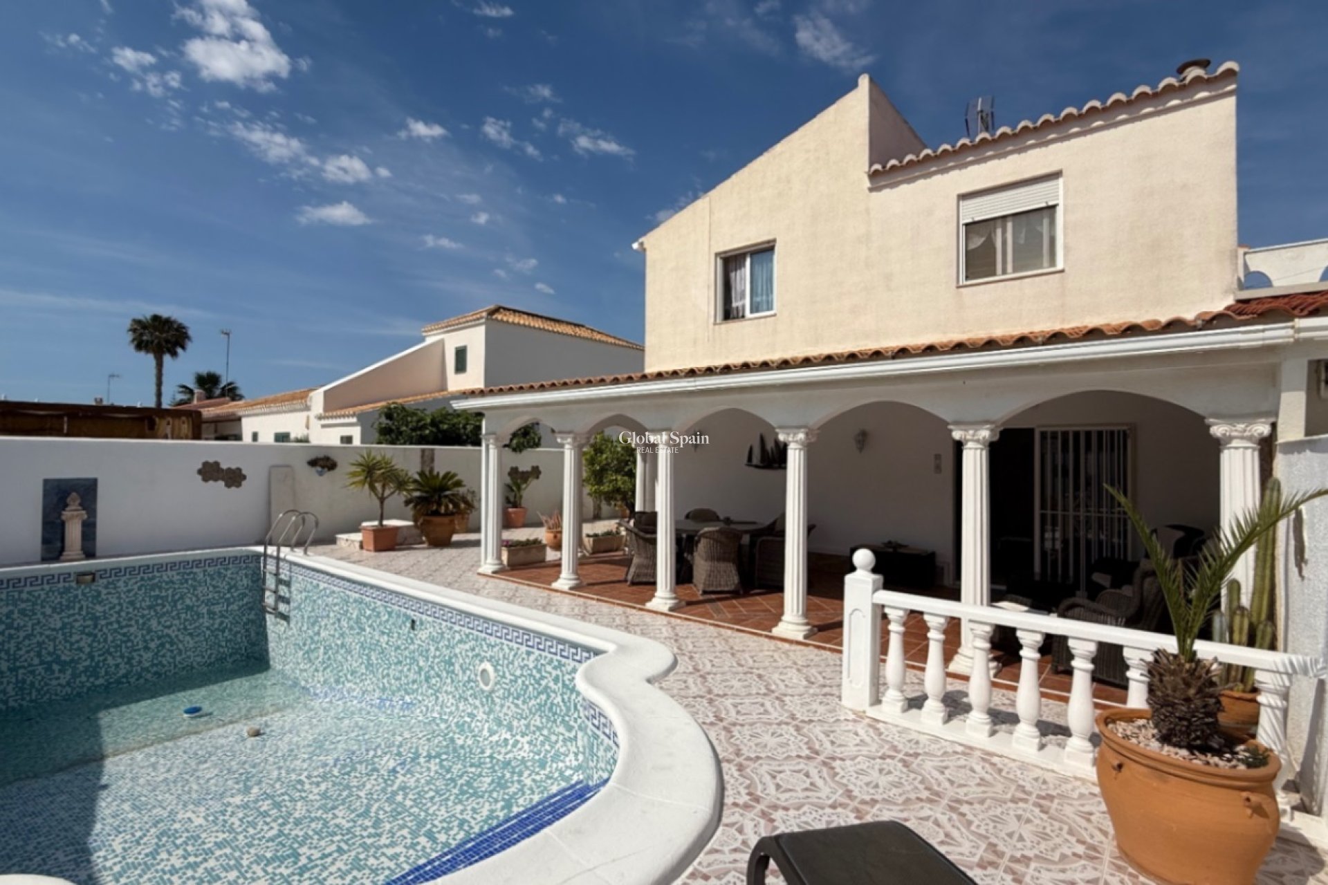 Resale - HOUSE -
TORREVIEJA - Costa Blanca Sur