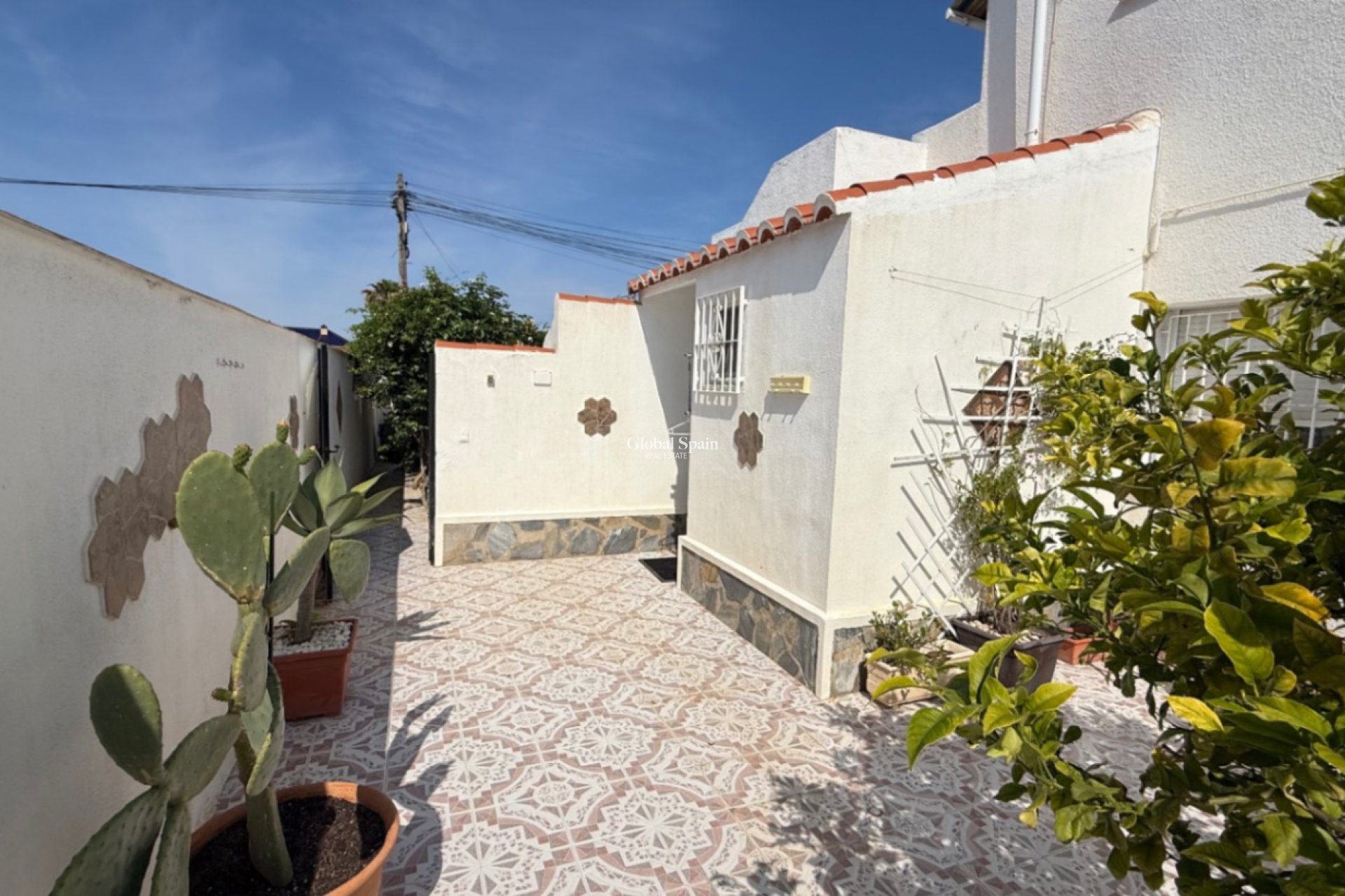 Resale - HOUSE -
TORREVIEJA - Costa Blanca Sur