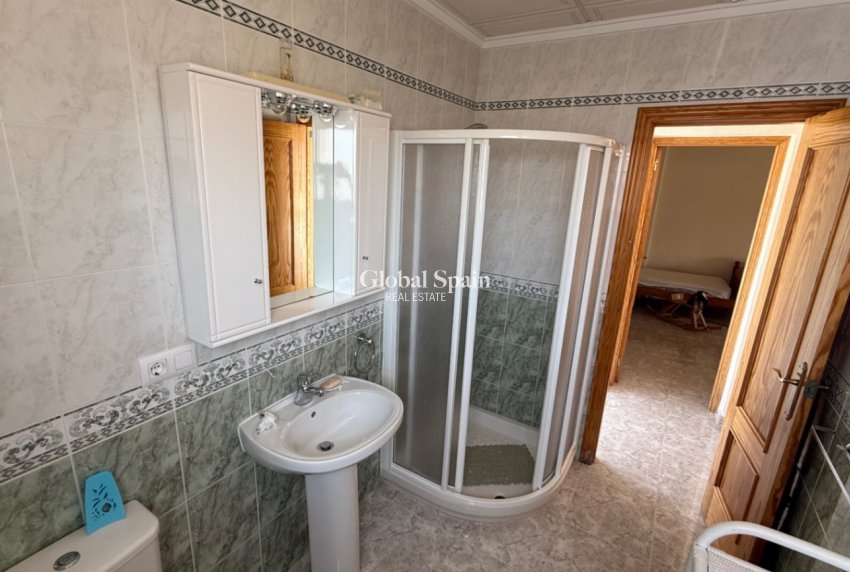 Resale - HOUSE -
TORREVIEJA - Costa Blanca Sur