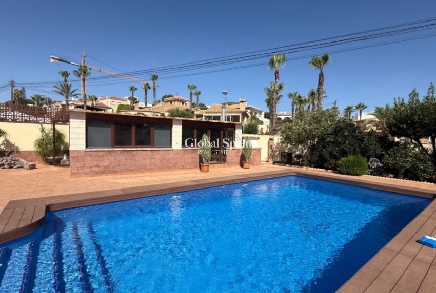 Resale - HOUSE -
TORREVIEJA - Costa Blanca Sur