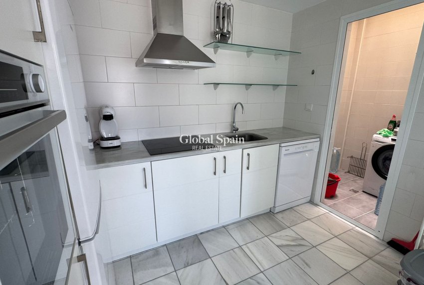 Resale - HOUSE -
TORREVIEJA - Costa Blanca Sur