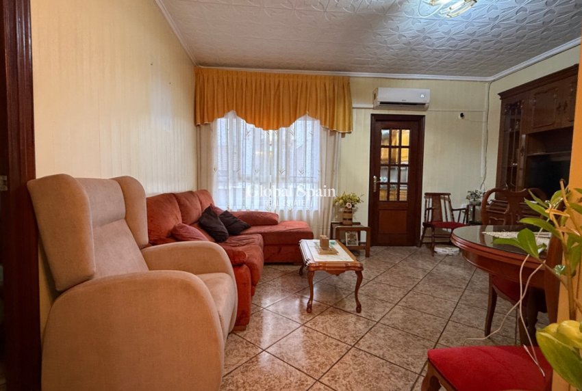 Resale - HOUSE -
TORREVIEJA - Costa Blanca Sur