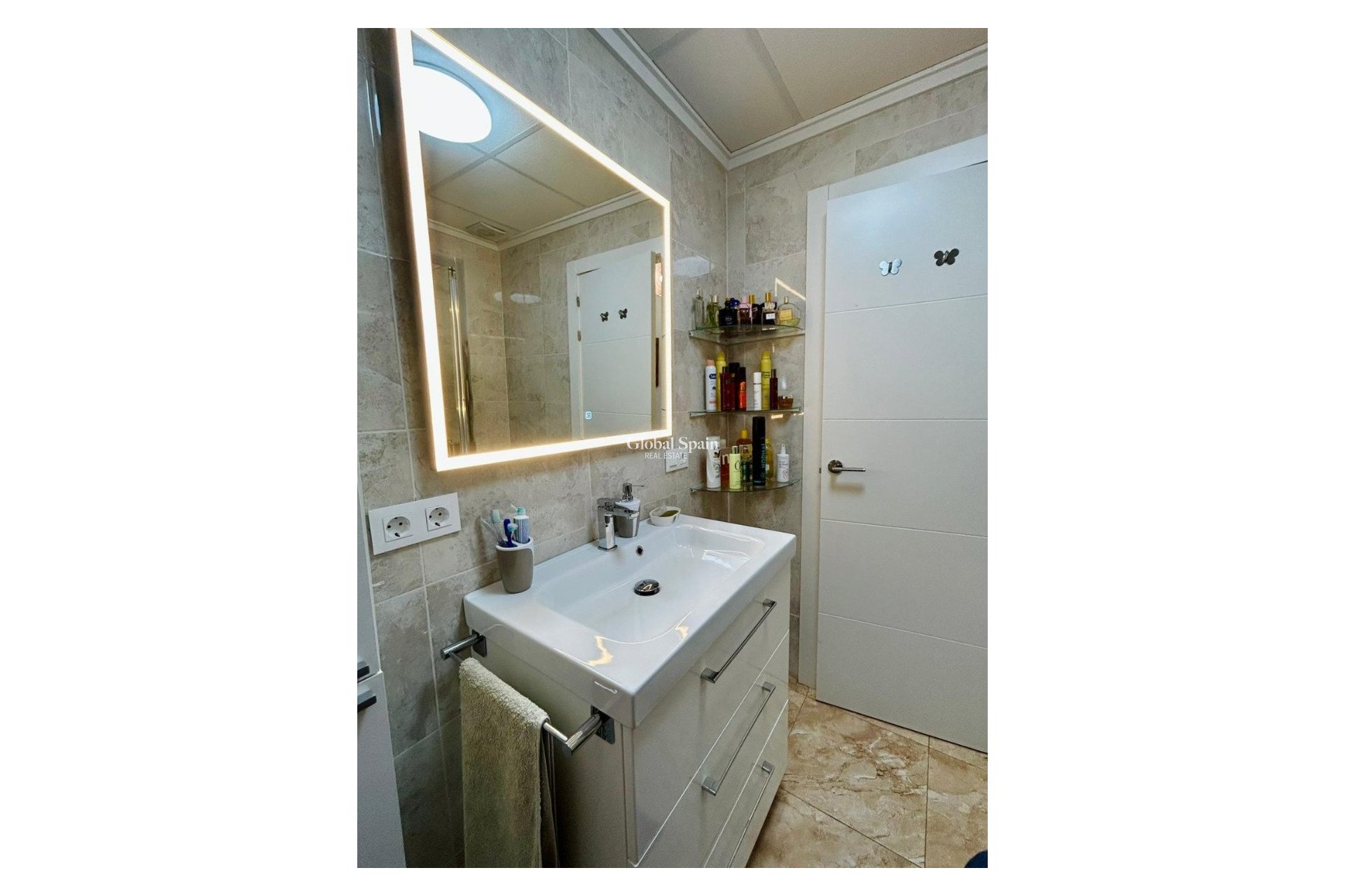 Resale - HOUSE -
TORREVIEJA - Costa Blanca