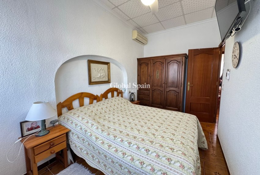 Resale - HOUSE -
TORREVIEJA - Costa Blanca