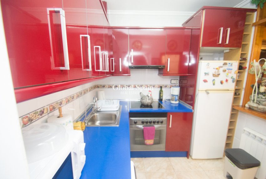 Resale - HOUSE -
TORREVIEJA - Costa Blanca