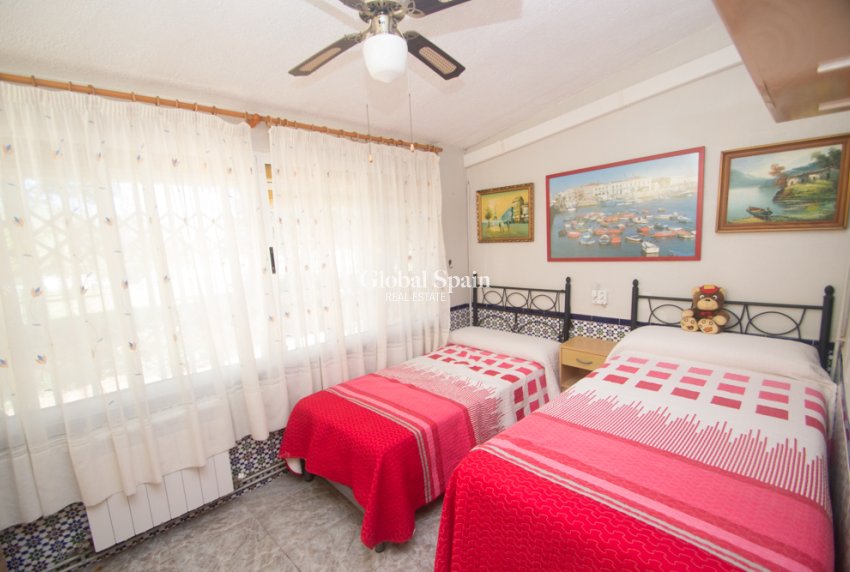 Resale - HOUSE -
TORREVIEJA - Costa Blanca