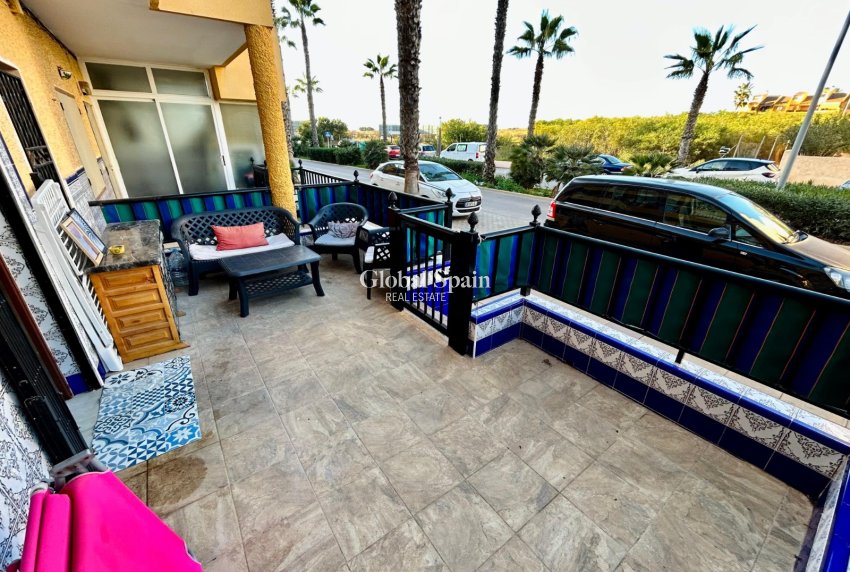 Resale - HOUSE -
TORREVIEJA - Costa Blanca