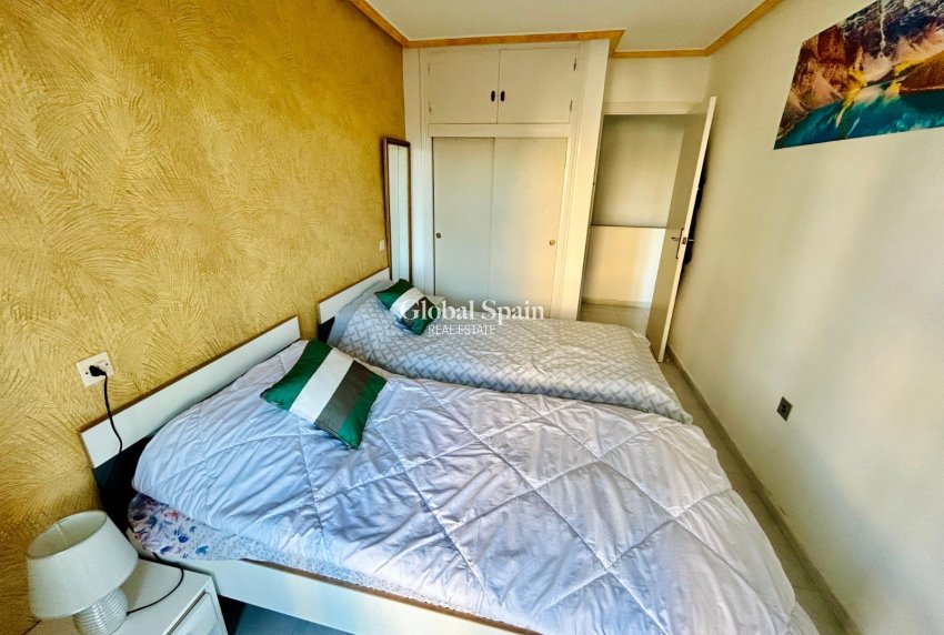 Resale - HOUSE -
TORREVIEJA - Costa Blanca