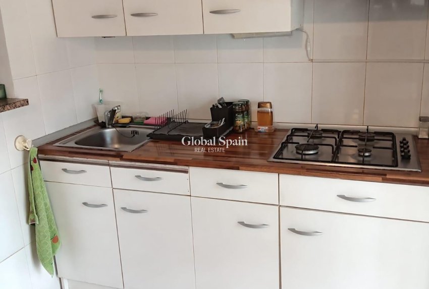 Resale - HOUSE -
TORREVIEJA - Costa Blanca