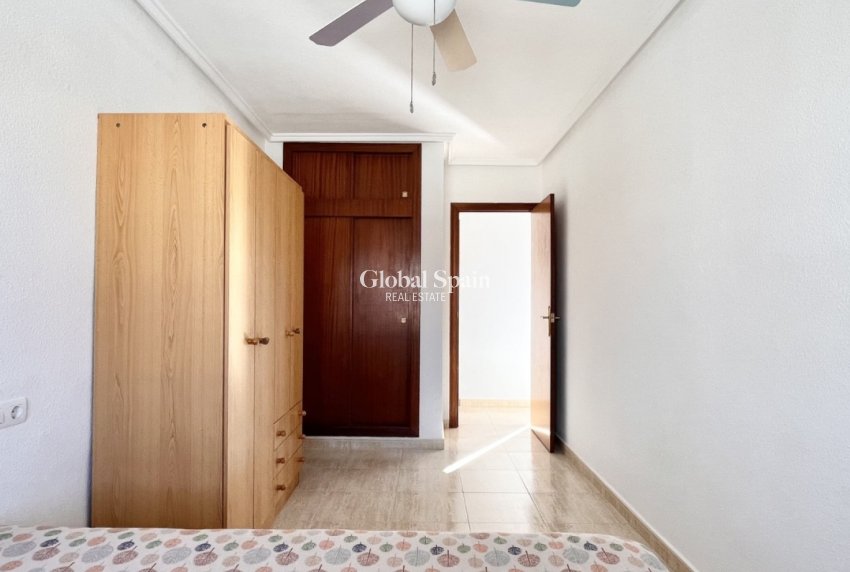 Resale - HOUSE -
TORREVIEJA - Costa Blanca