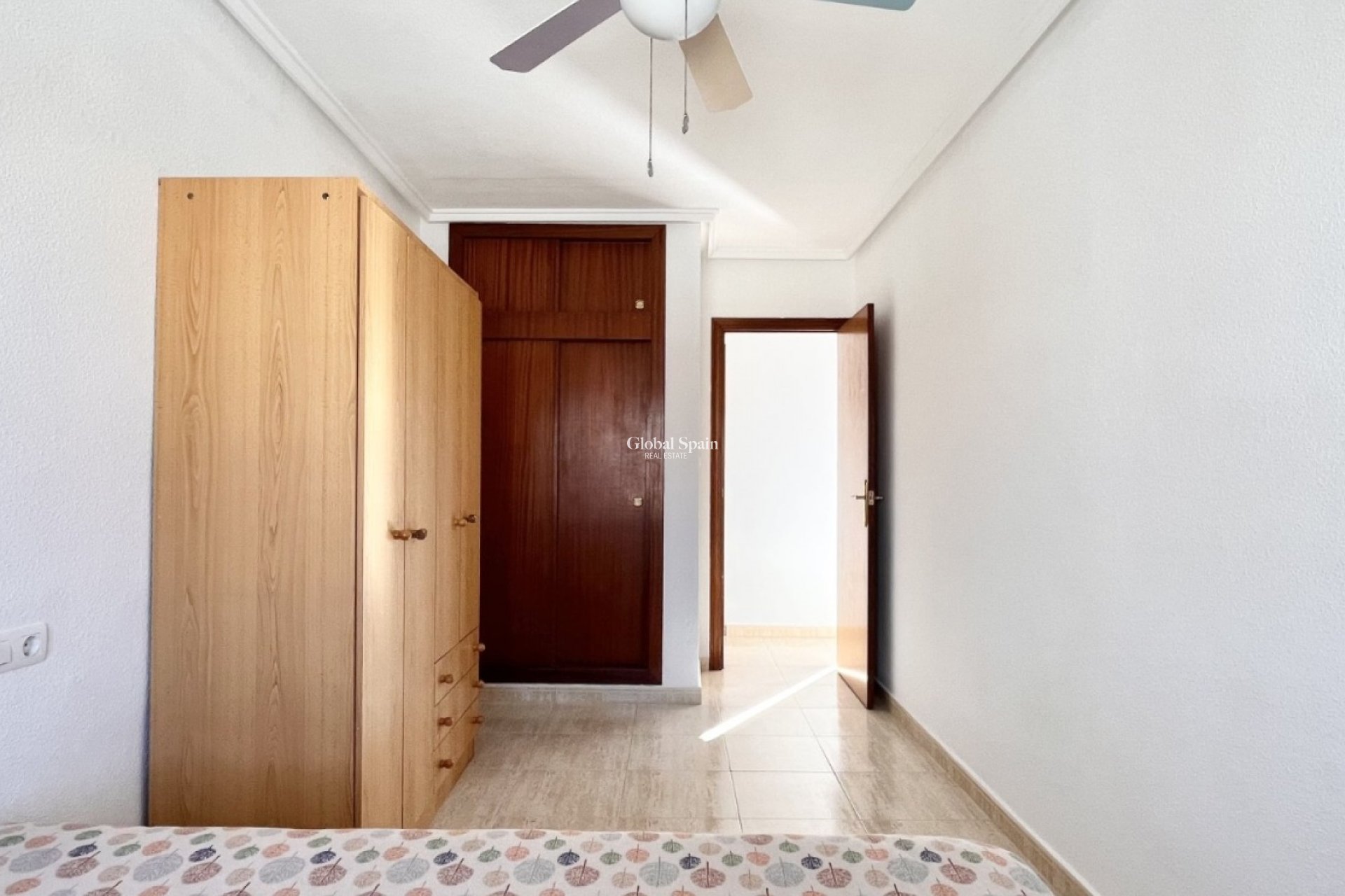 Resale - HOUSE -
TORREVIEJA - Costa Blanca