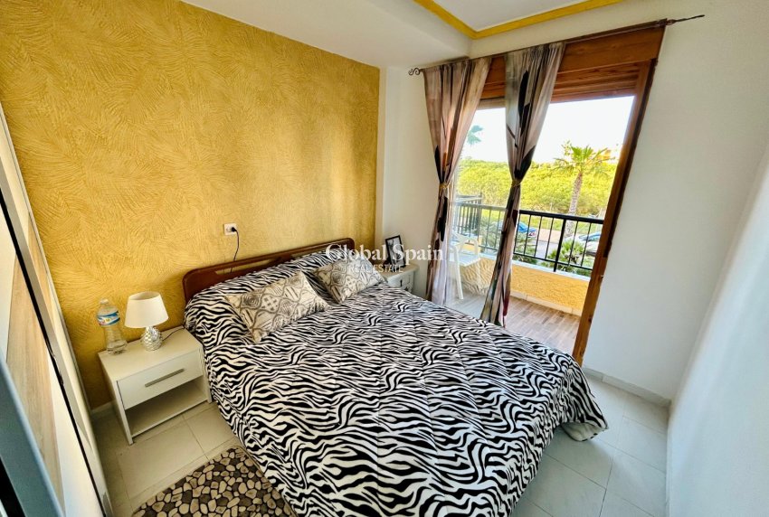 Resale - HOUSE -
TORREVIEJA - Costa Blanca