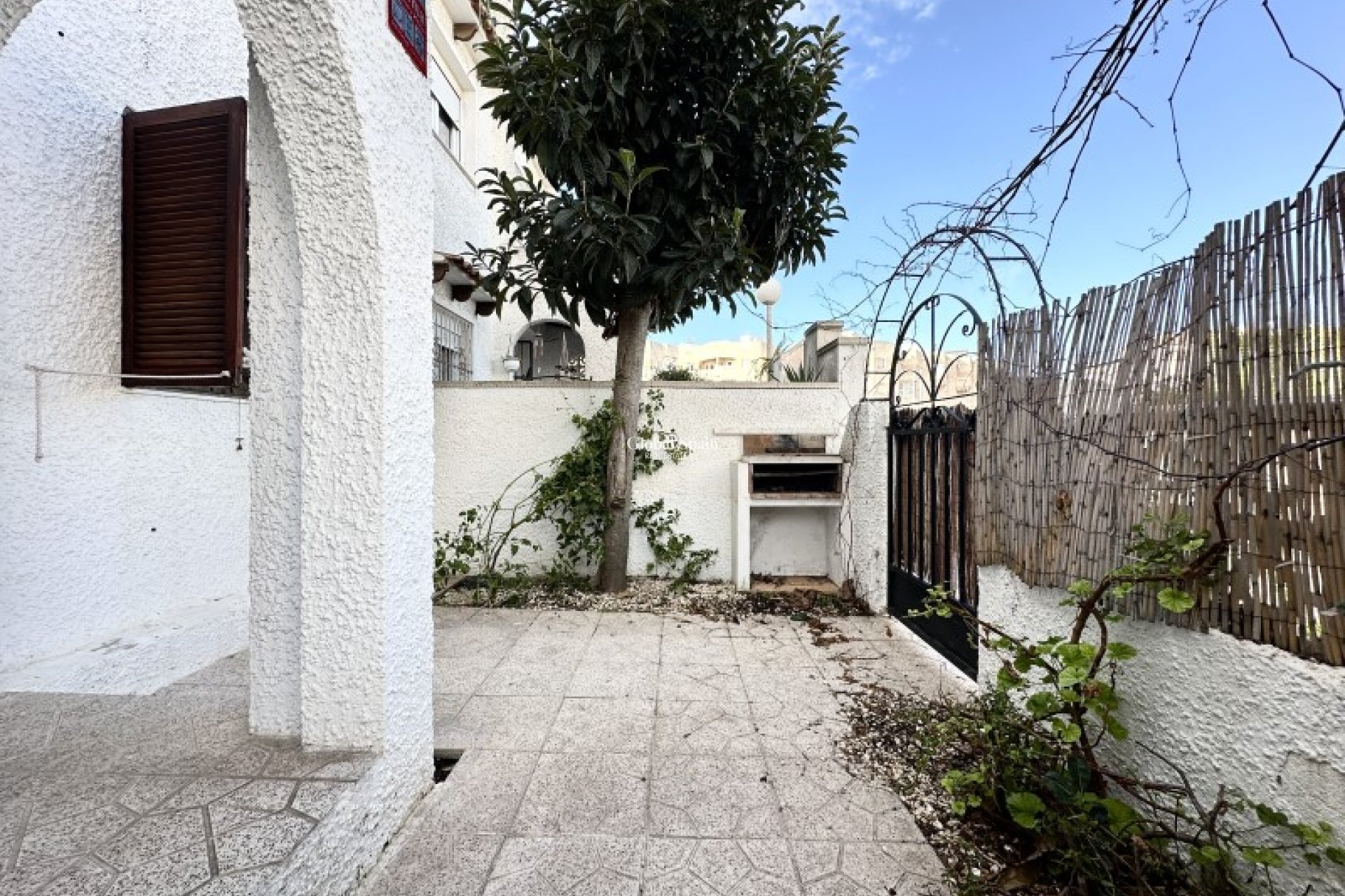 Resale - HOUSE -
TORREVIEJA - Costa Blanca