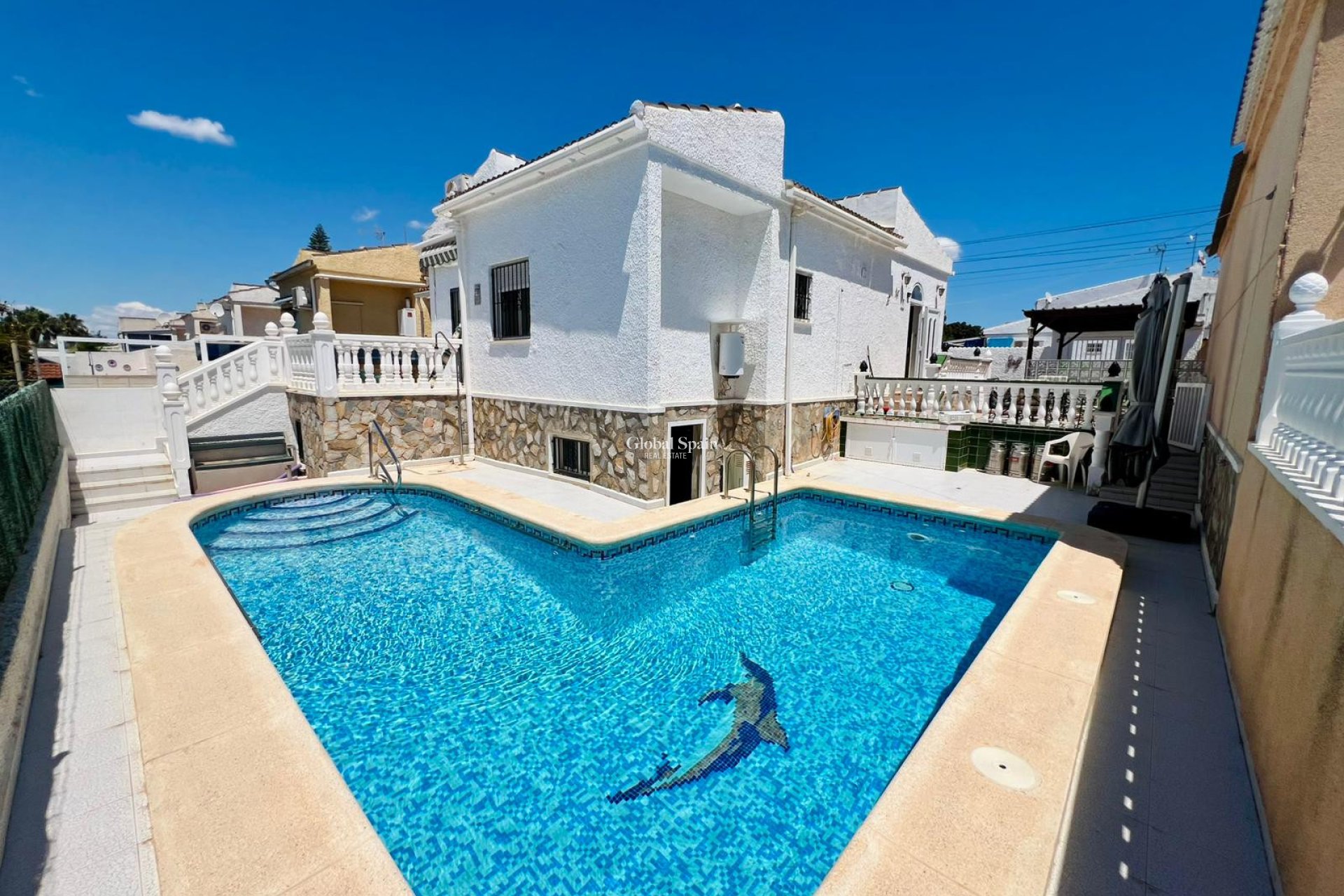 Resale - HOUSE -
TORREVIEJA - Costa Blanca