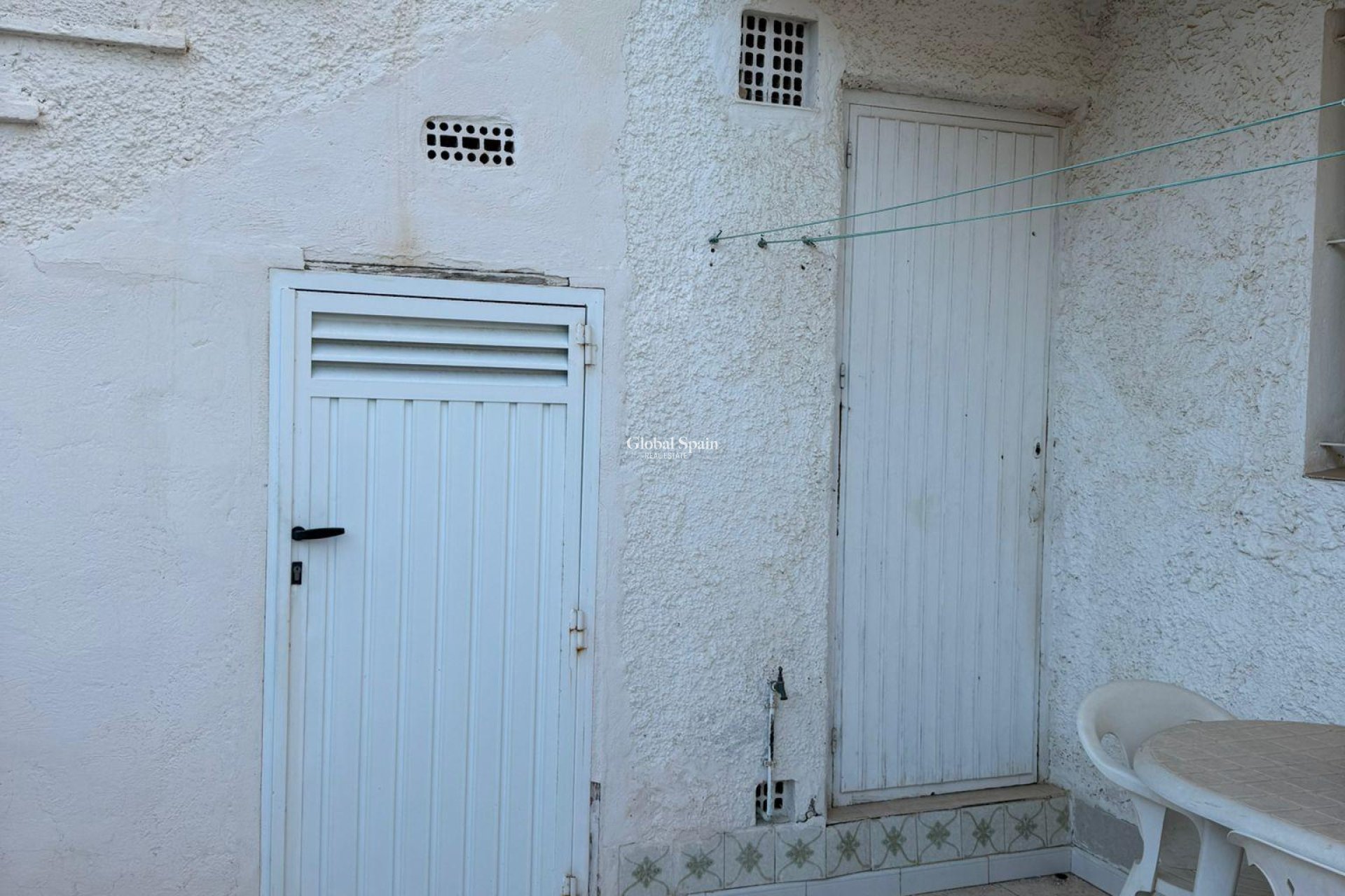 Resale - HOUSE -
TORREVIEJA - Costa Blanca