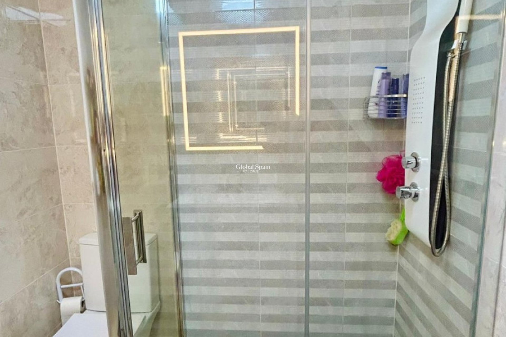 Resale - HOUSE -
TORREVIEJA - Costa Blanca