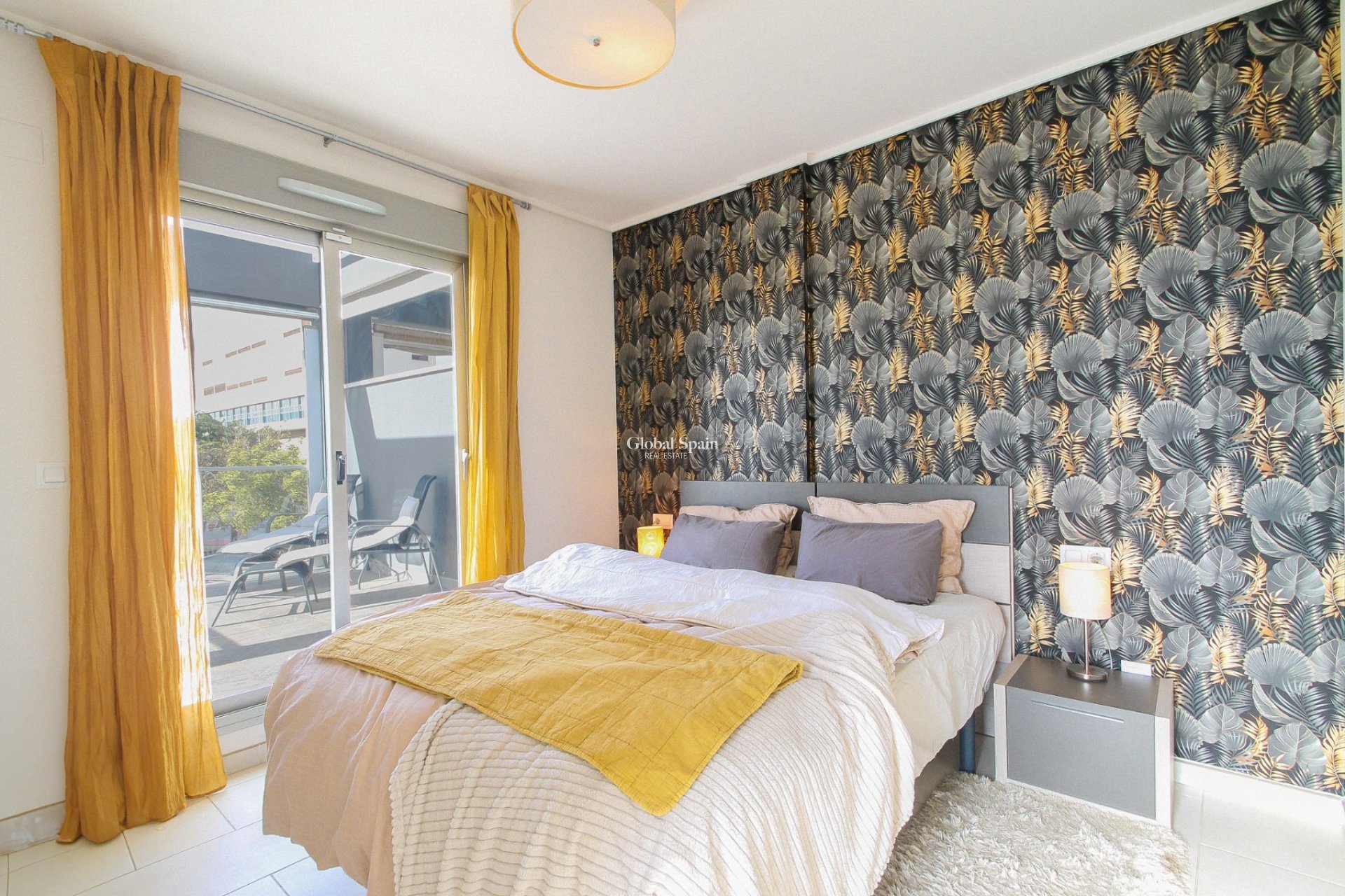 Resale - HOUSE -
TORREVIEJA - Costa Blanca