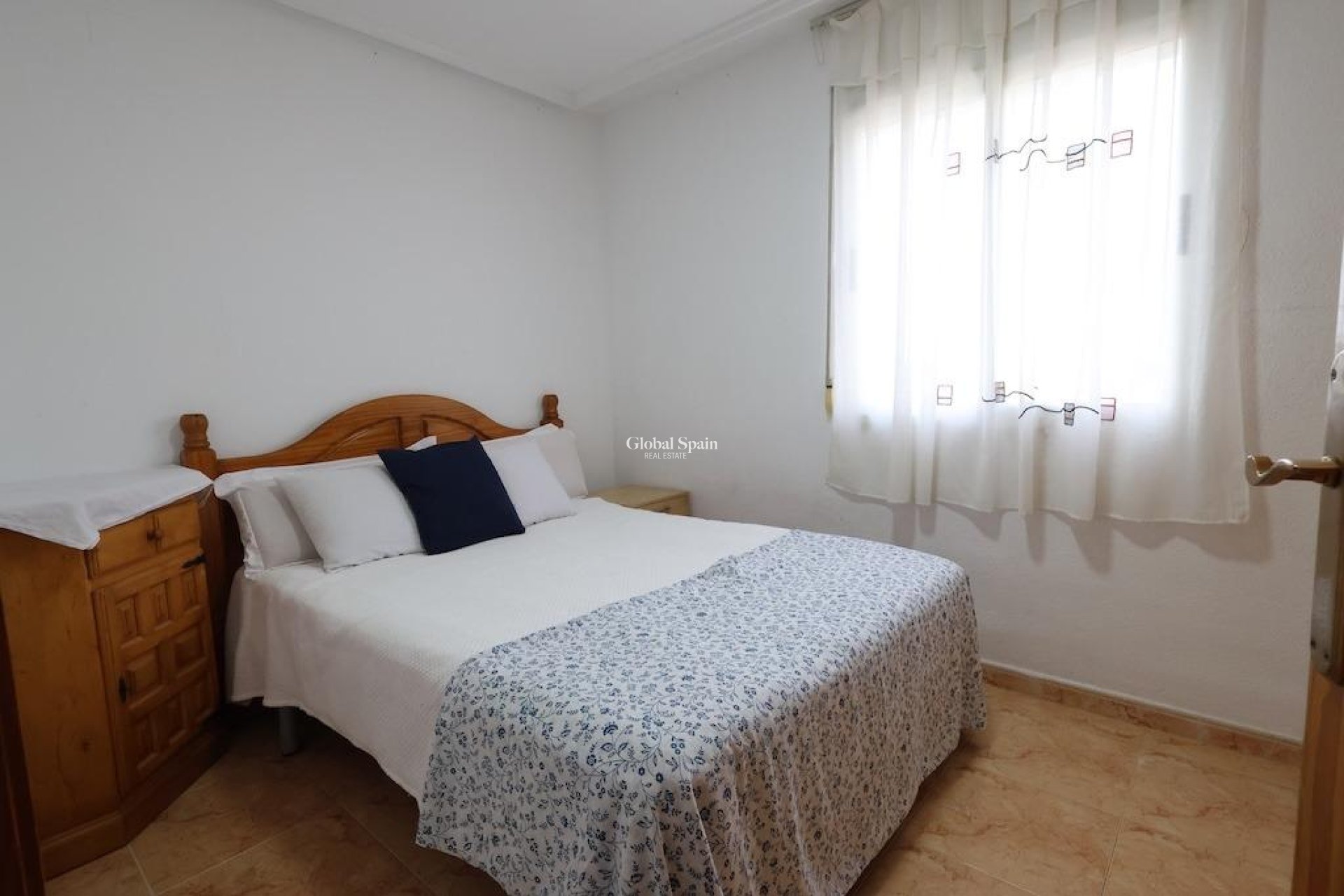Resale - HOUSE -
TORREVIEJA - Costa Blanca