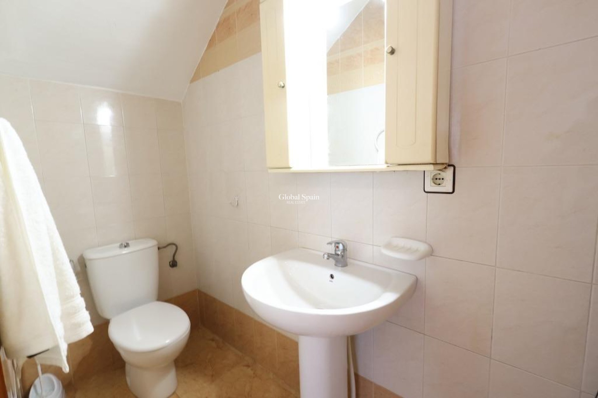 Resale - HOUSE -
TORREVIEJA - Costa Blanca