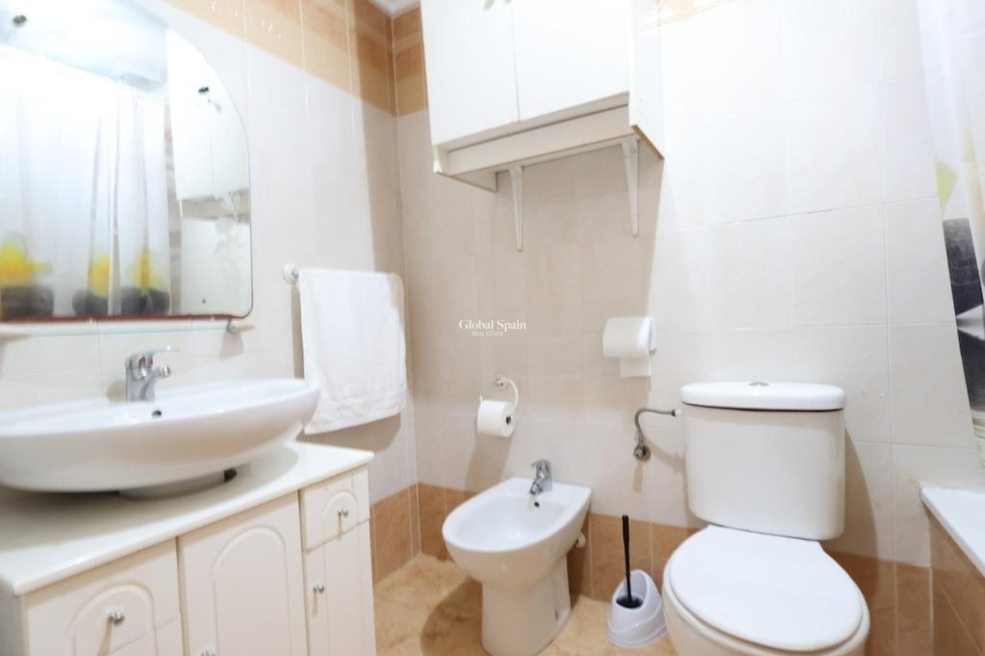 Resale - HOUSE -
TORREVIEJA - Costa Blanca