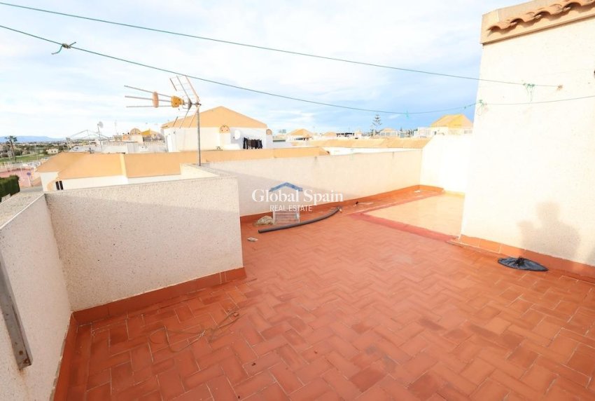 Resale - HOUSE -
TORREVIEJA - Costa Blanca