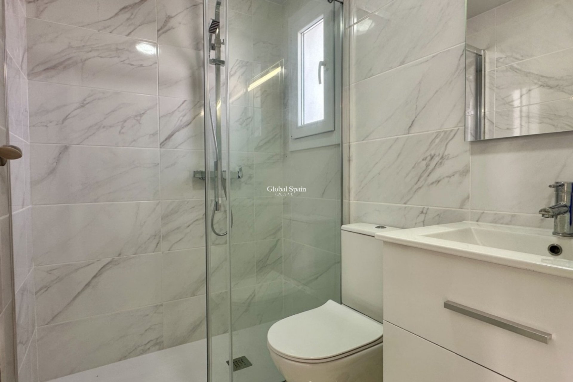 Resale - HOUSE -
TORREVIEJA - Costa Blanca