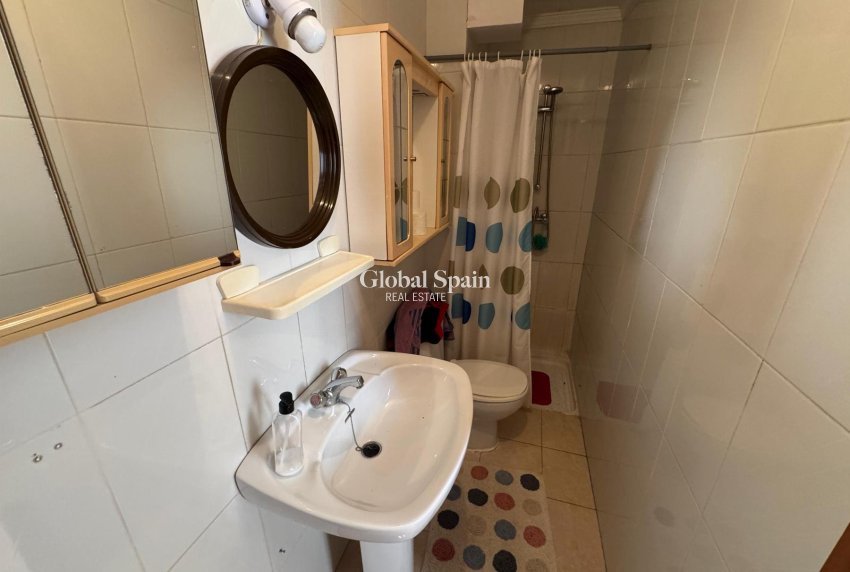 Resale - HOUSE -
TORREVIEJA - Costa Blanca