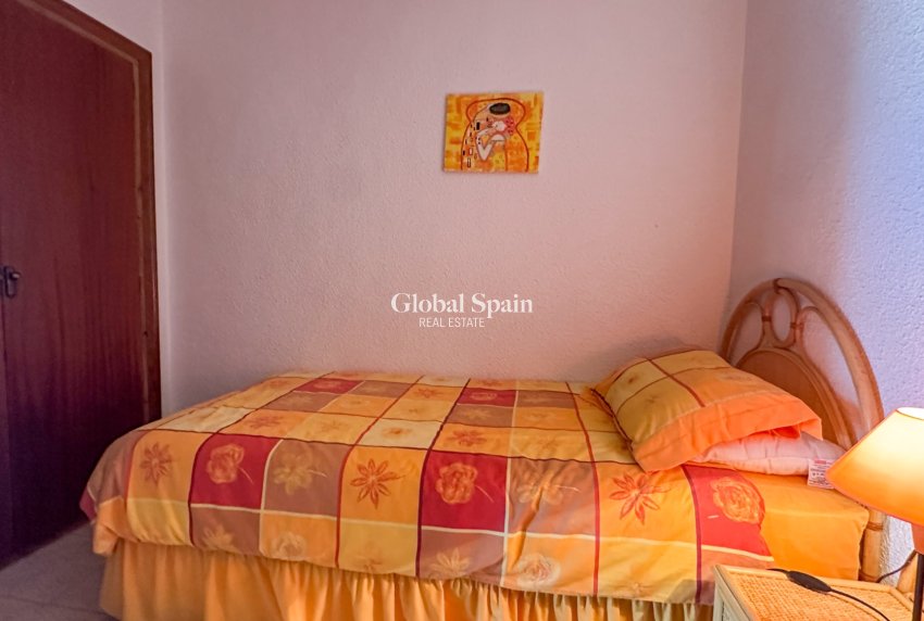 Resale - HOUSE -
TORREVIEJA - Costa Blanca