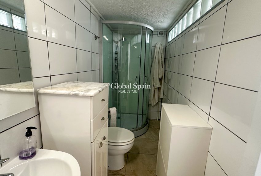 Resale - HOUSE -
TORREVIEJA - Costa Blanca