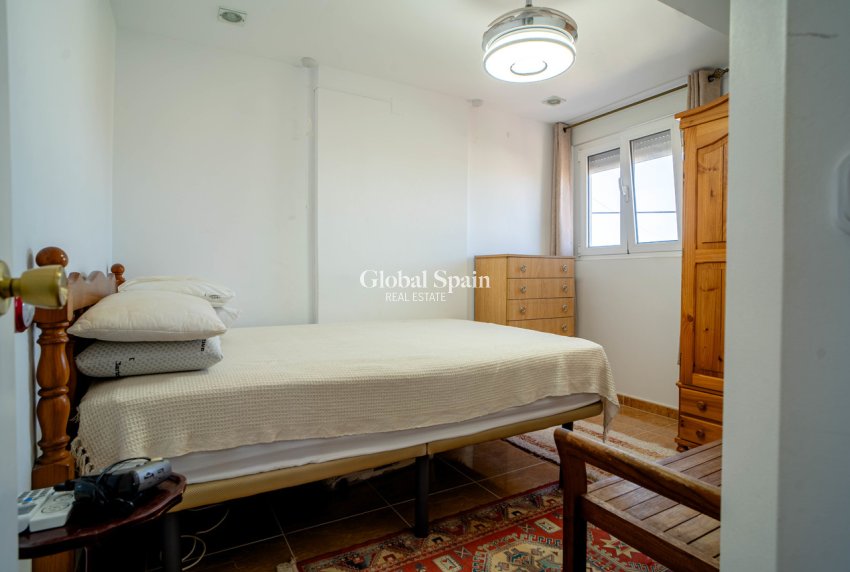 Resale - HOUSE -
TORREVIEJA - Costa Blanca