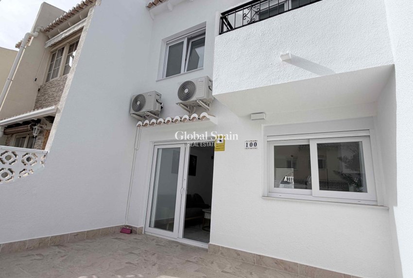 Resale - HOUSE -
TORREVIEJA - Costa Blanca