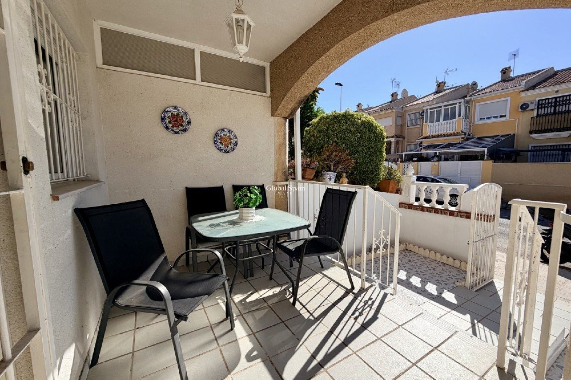 Resale - HOUSE -
TORREVIEJA - Costa Blanca