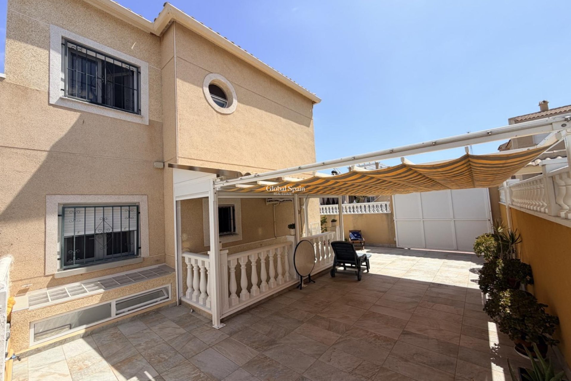 Resale - HOUSE -
TORREVIEJA - Costa Blanca
