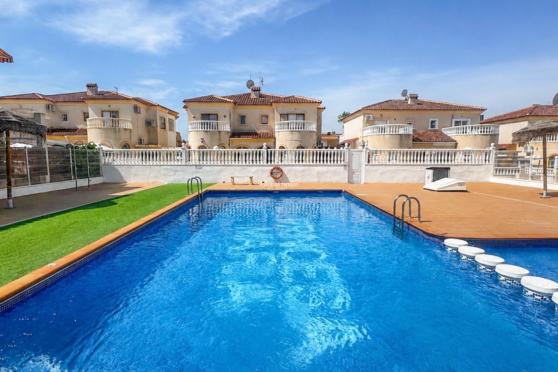 Resale - HOUSE -
TORREVIEJA - Costa Blanca