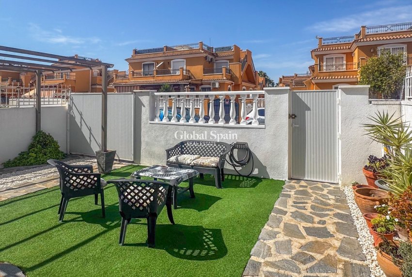 Resale - HOUSE -
TORREVIEJA - Costa Blanca