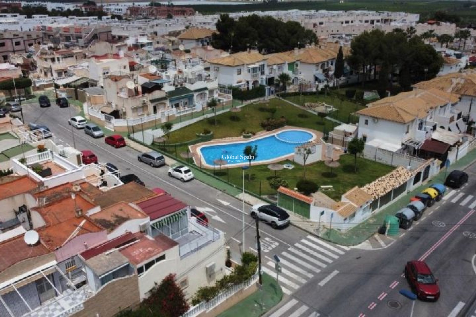 Resale - HOUSE -
TORREVIEJA - Costa Blanca