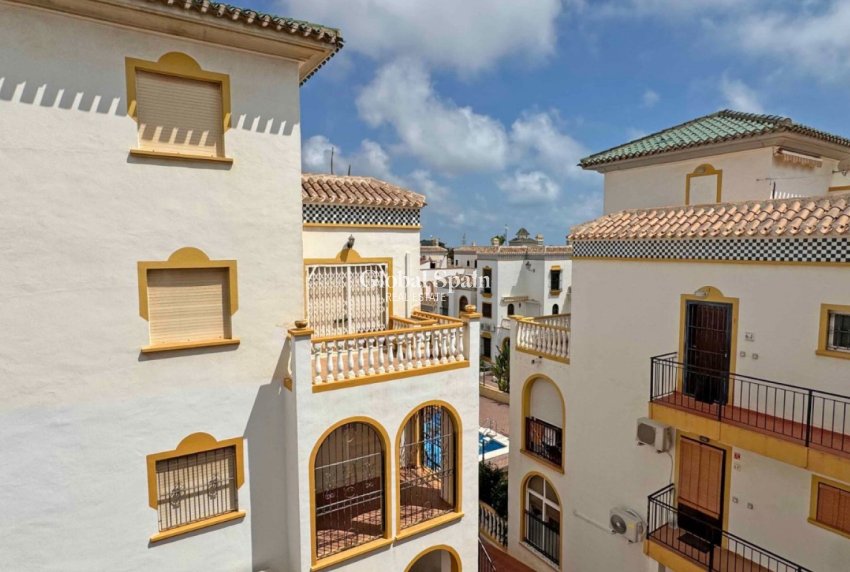 Resale - HOUSE -
TORREVIEJA - Costa Blanca