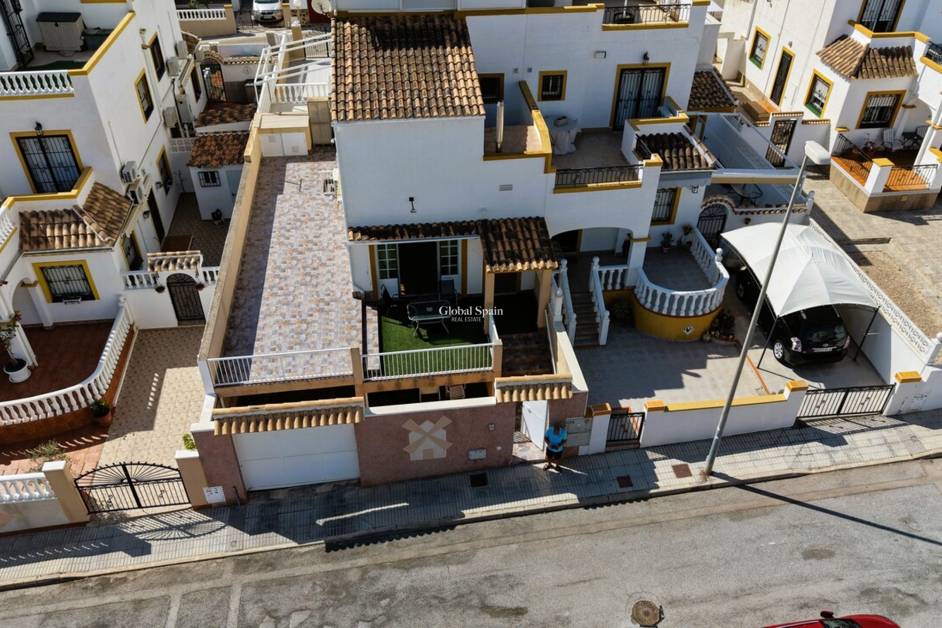 Resale - HOUSE -
TORREVIEJA - Costa Blanca